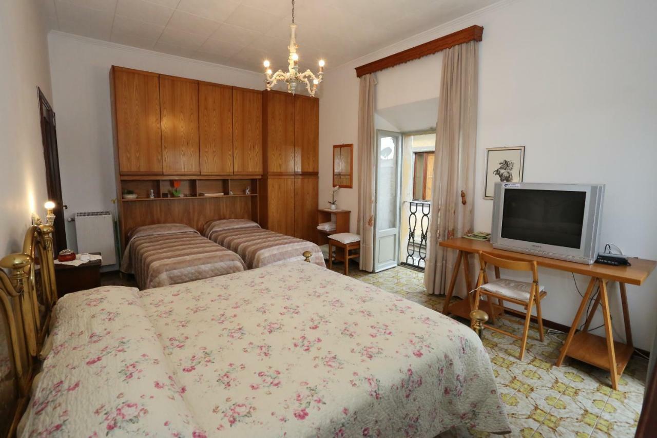 Casa Vacanze S.Angelo La Stella Villa Orvieto Buitenkant foto